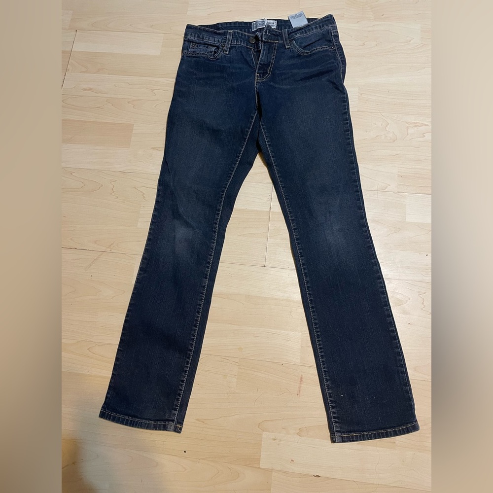 Levi signature size 4 M jeans